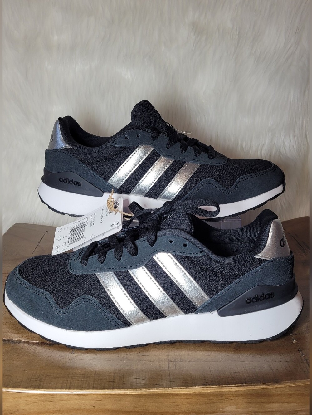 Adidas RUN 60s 4.0